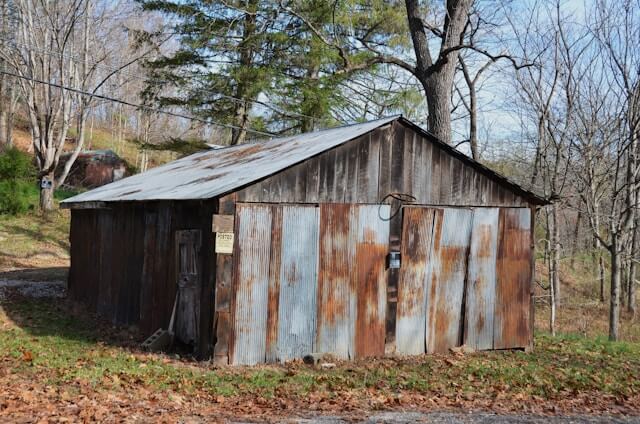 shed removal for Detroit