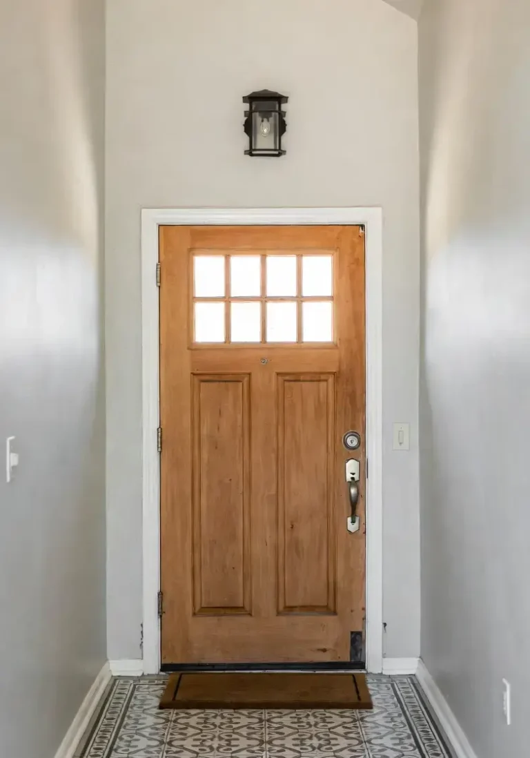 Front door won't close