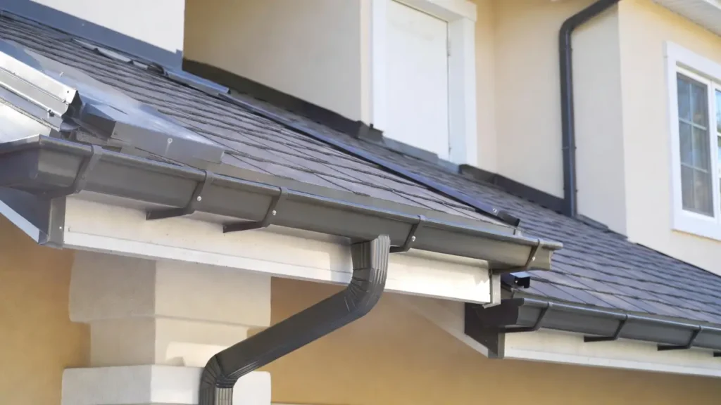 Detroit downspout cleaning